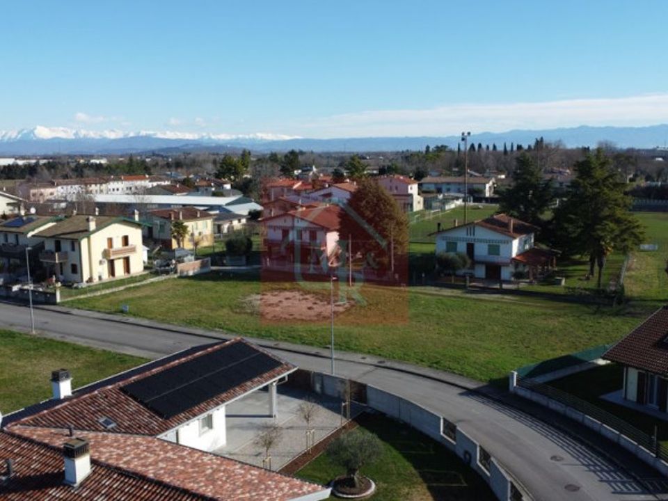 Tomt i Aiello del Friuli, Udine - bilde 2