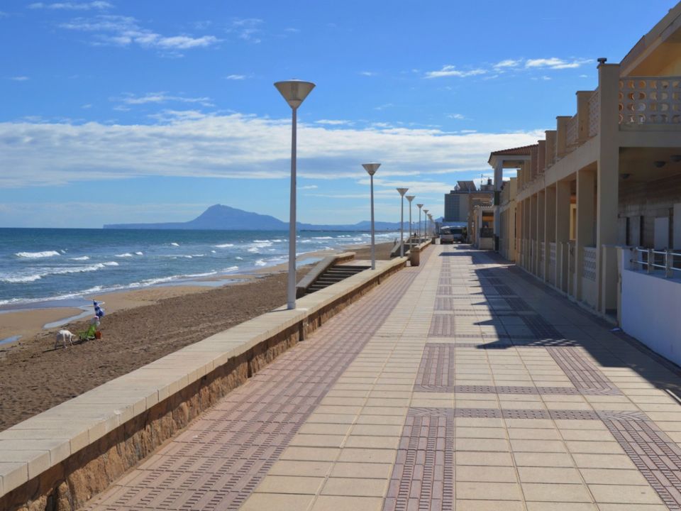 Helårsgrund i Piles, Valencia - foto 1