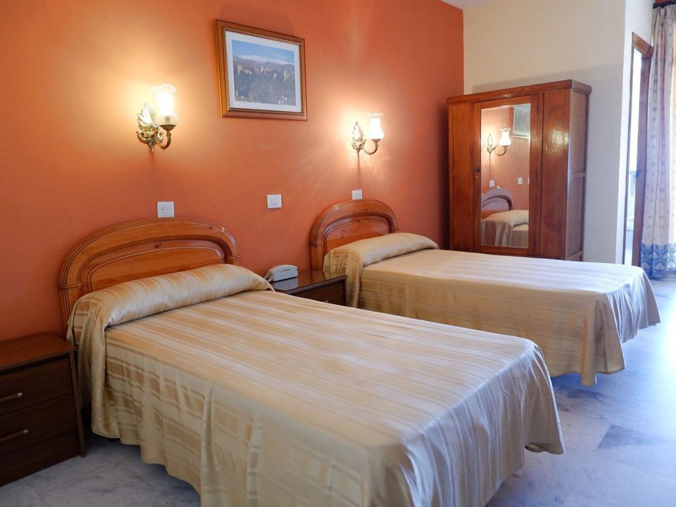 Erhvervsejendom i Granada, Granada - foto 4