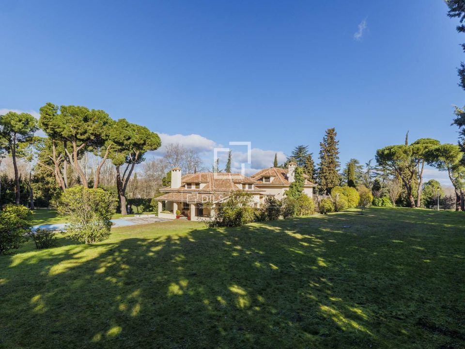 Villa i Pozuelo De Alarcon, Madrid - foto 4
