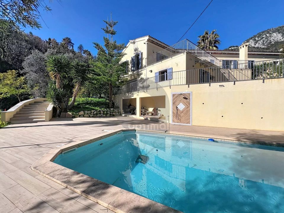 Villa i Menton, Alpes-Maritimes - foto 1