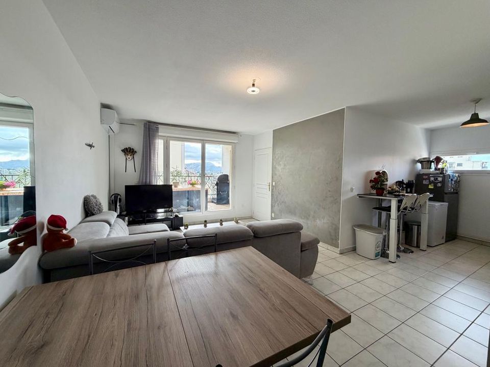 Lejlighed i Marseille, Bouches-du-Rhone - foto 1
