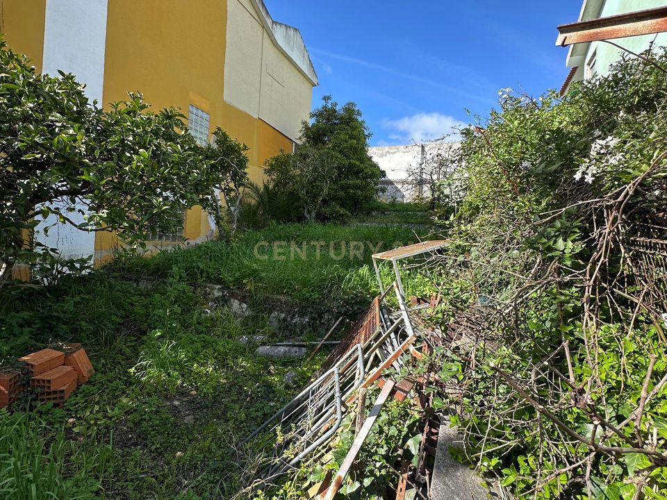 Helårsgrund i Queluz, Lisbon - foto 4