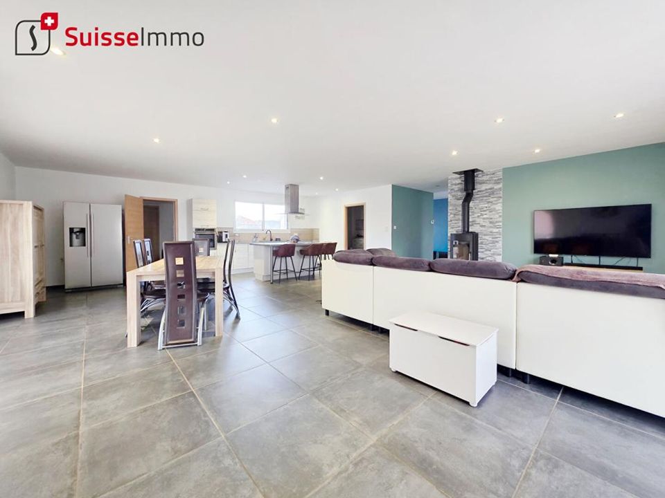 Villa i L’Isle-sur-le-Doubs, Doubs - bilde 1