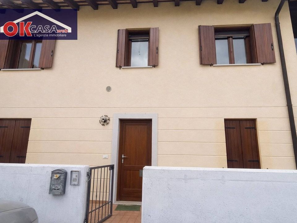 Villa i San Lorenzo Isontino, Gorizia - foto 1