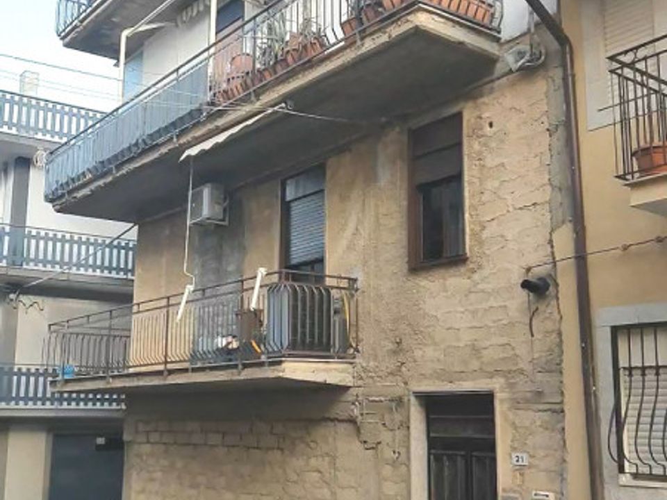 Lejlighed i Palagonia, Catania - foto 2