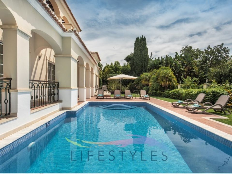 Villa i Almancil, Faro - foto 1