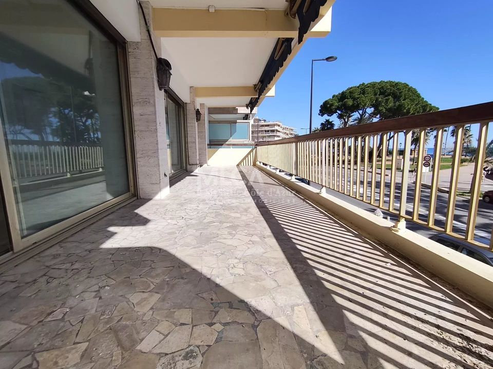Leilighet i Antibes, Alpes-Maritimes - bilde 3