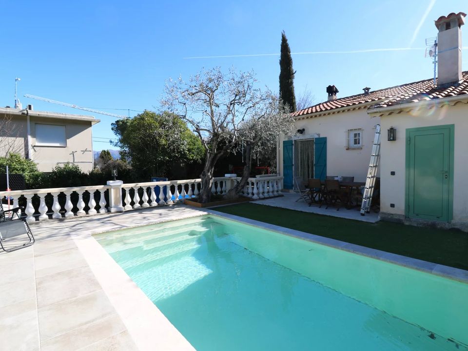 Villa a Chateauneuf-Villevieille, Alpes-Maritimes - foto 3