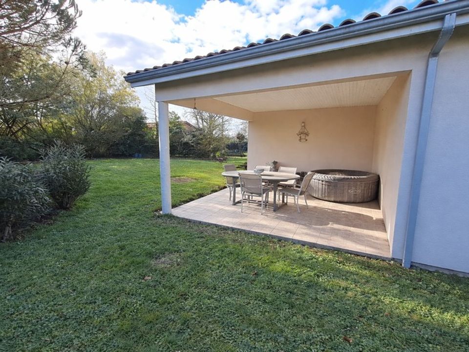 Villa a Saint-Sulpice-et-Cameyrac, Gironde - foto 3