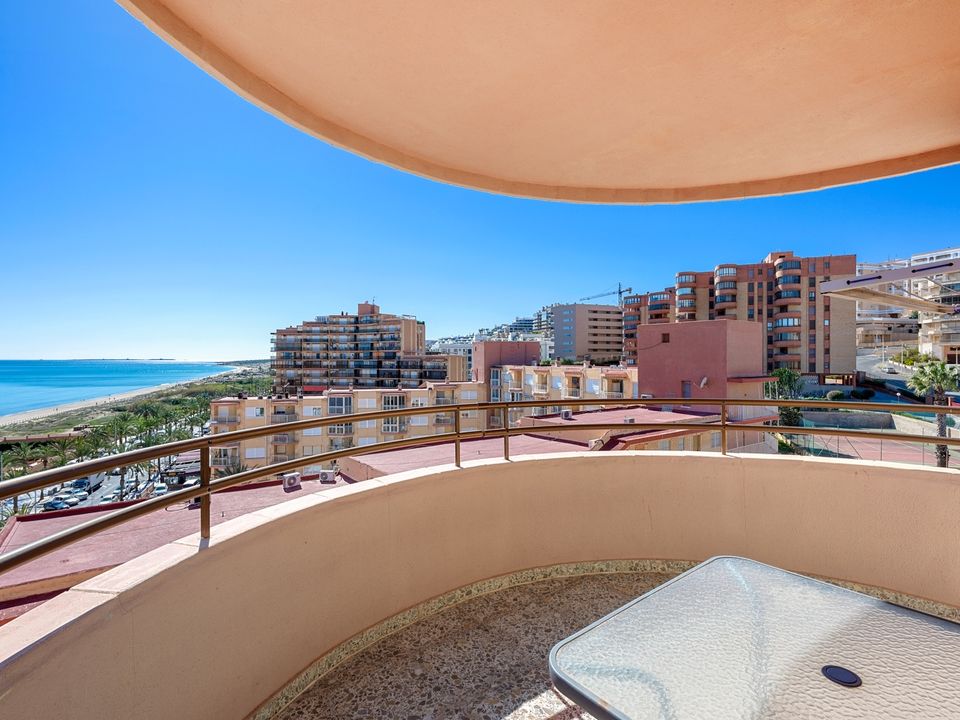 Lejlighed i Los Arenales Del Sol, Alicante - foto 2