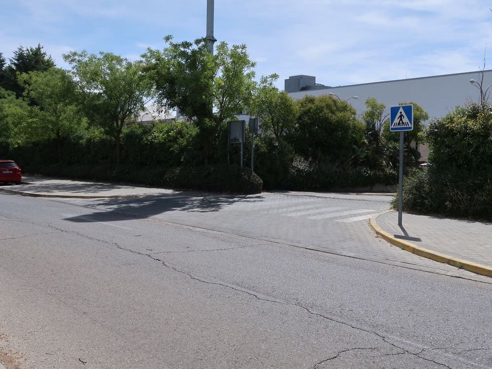 Helårsgrund i Alcorcon, Madrid - foto 5