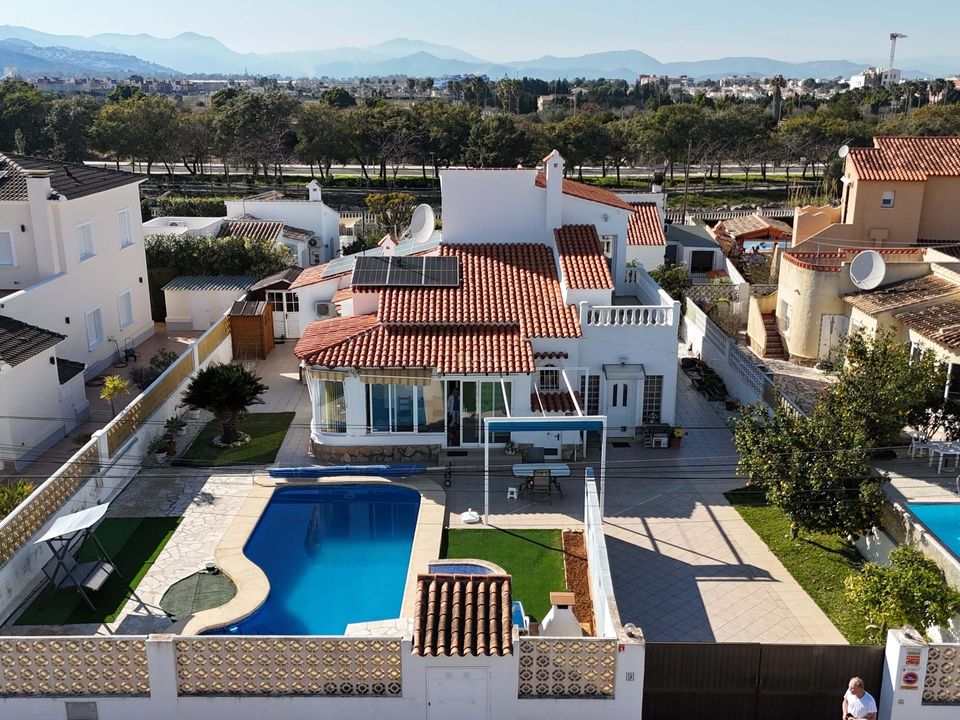 Villa i Els Poblets, Alicante - foto 1