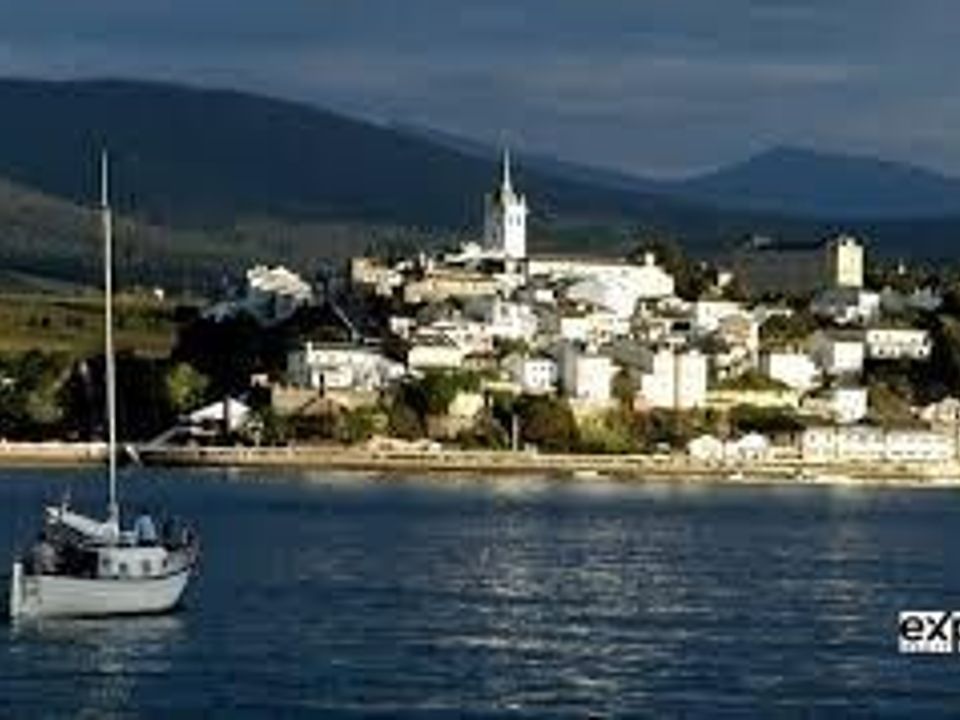 Helårsgrund i Castropol, Asturias - foto 2