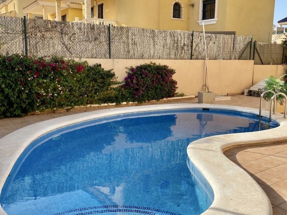 Villa i Villamartin, Alicante - foto 2