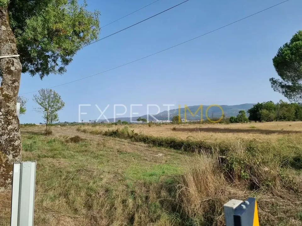 Tomt i Moimenta da Serra e Vinho, Guarda - bilde 3