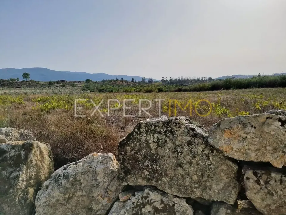 Tomt i Moimenta da Serra e Vinho, Guarda - bilde 2