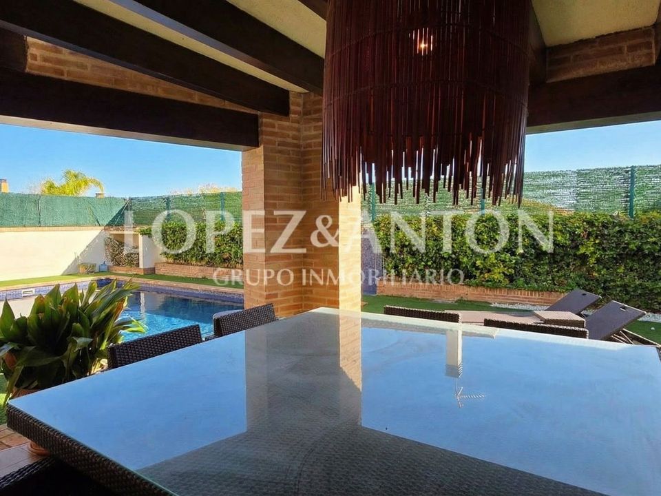 Villa i San Antonio De Benageber, Valencia - foto 4