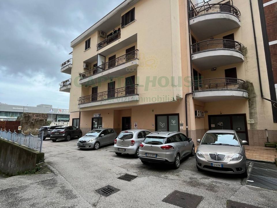 Parkeringsplads i Avellino city, Avellino - foto 2
