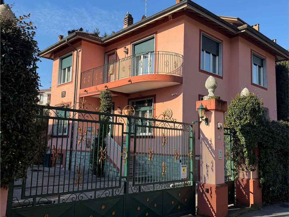 Villa i Verbania, Verbano Cusio Ossola - foto 1