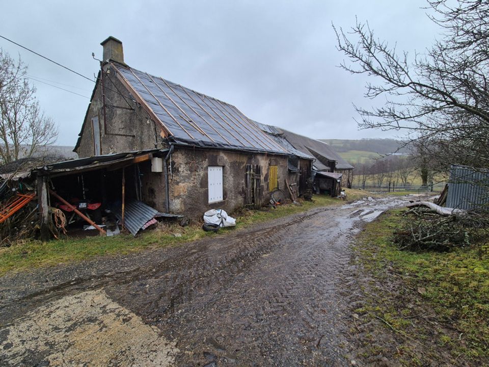 Landejendom i Saint-Saturnin, Cantal - foto 2