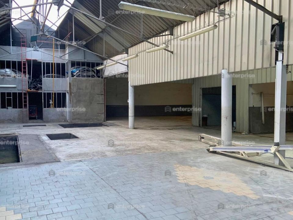 L'establiment comercial a Bethune, Pas-de-Calais - foto 2