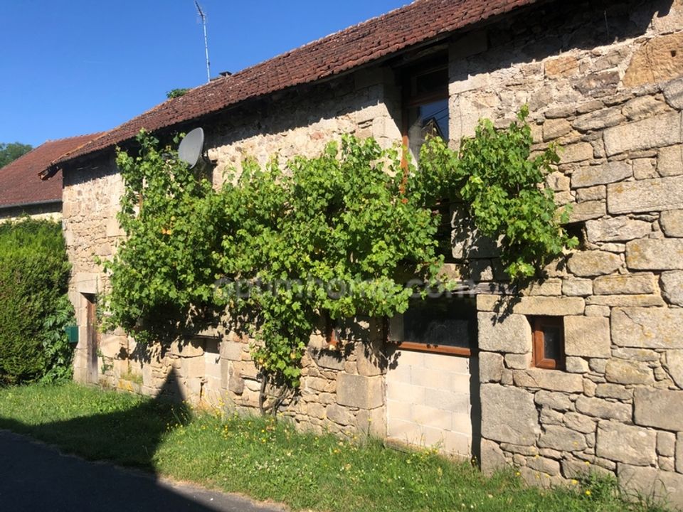Landejendom i Saint-Etienne-De-Fursac, Creuse - foto 1