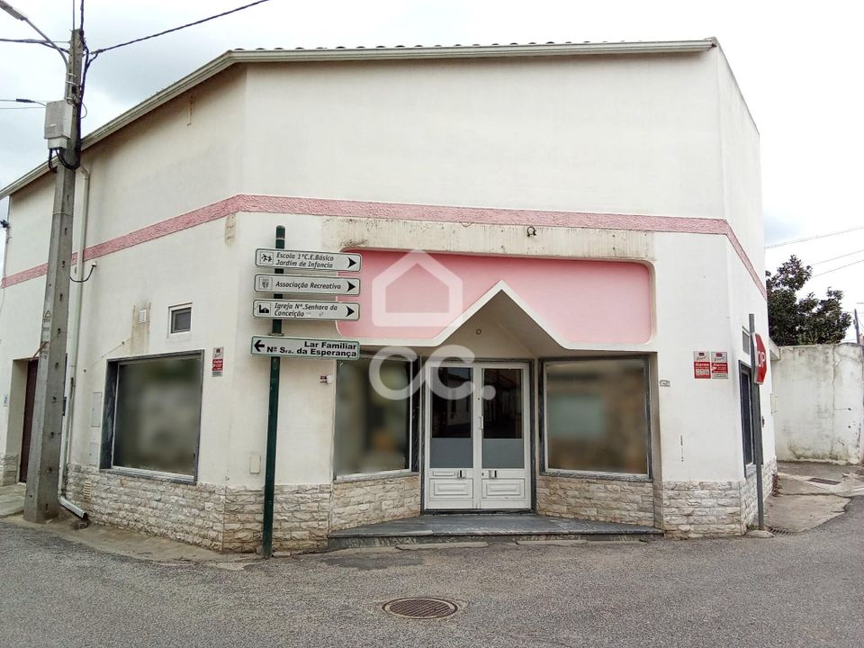 Erhvervsejendom i Bombarral, Leiria - foto 1