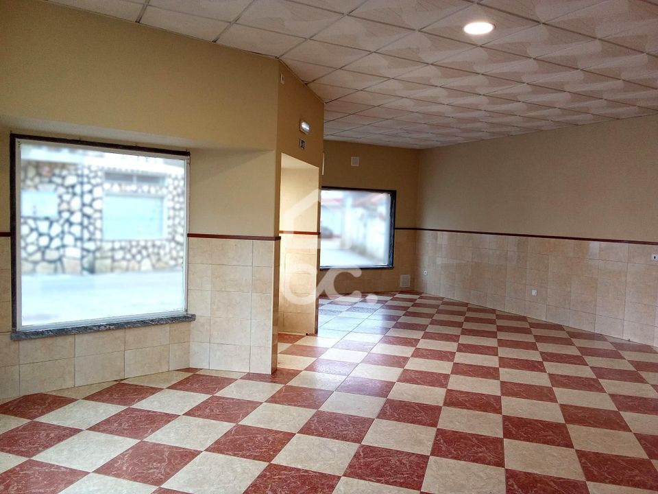 Erhvervsejendom i Bombarral, Leiria - foto 2
