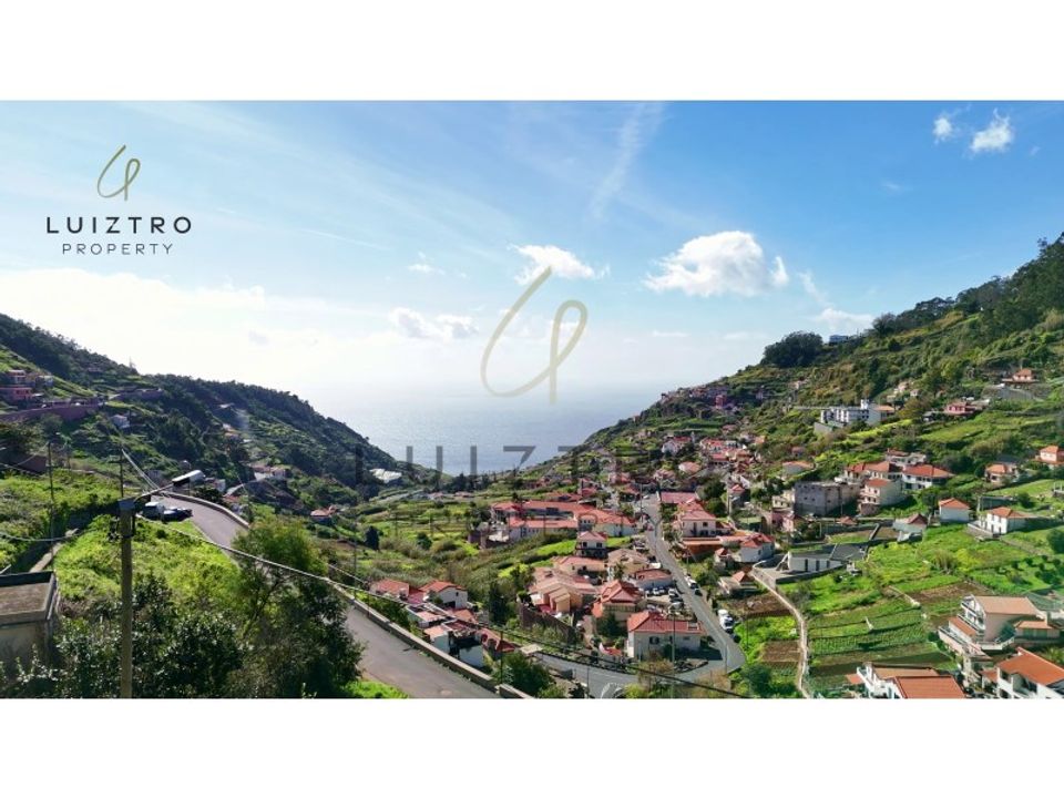 Helårsgrund i Camara de Lobos, Madeira - foto 2