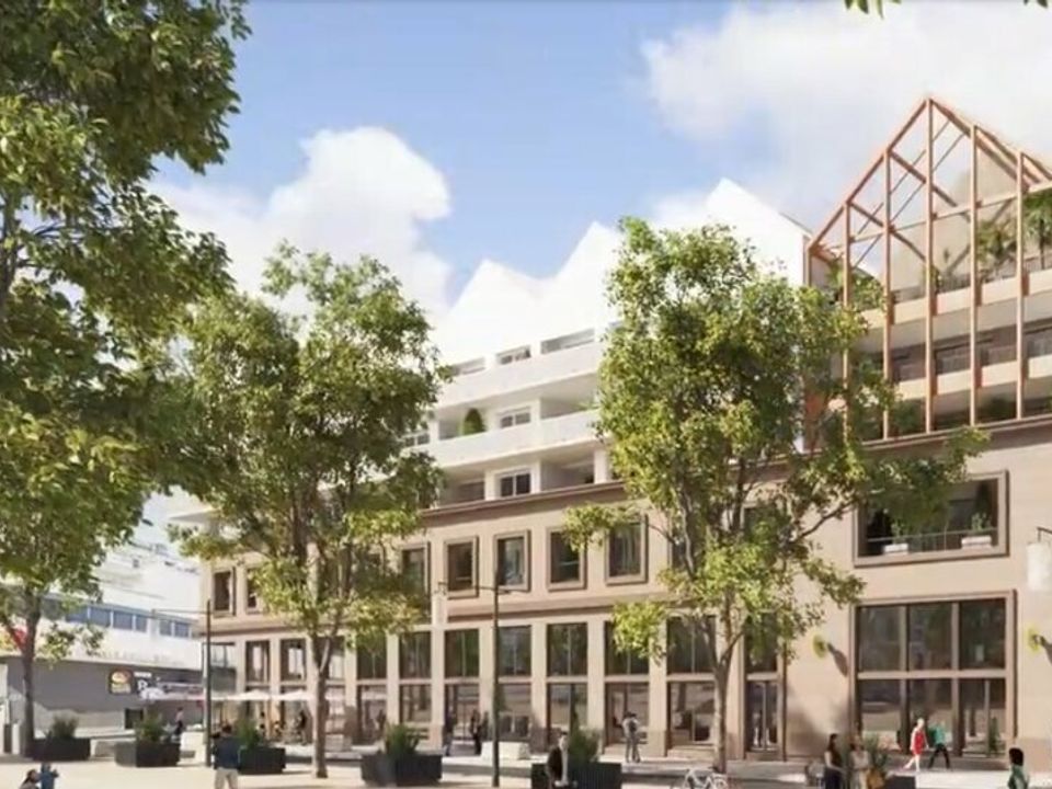 Commercial property in Lorient, Morbihan - photo 4