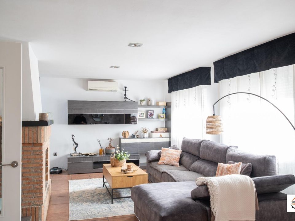 Casa adossada a Zaragoza, Zaragoza - foto 1