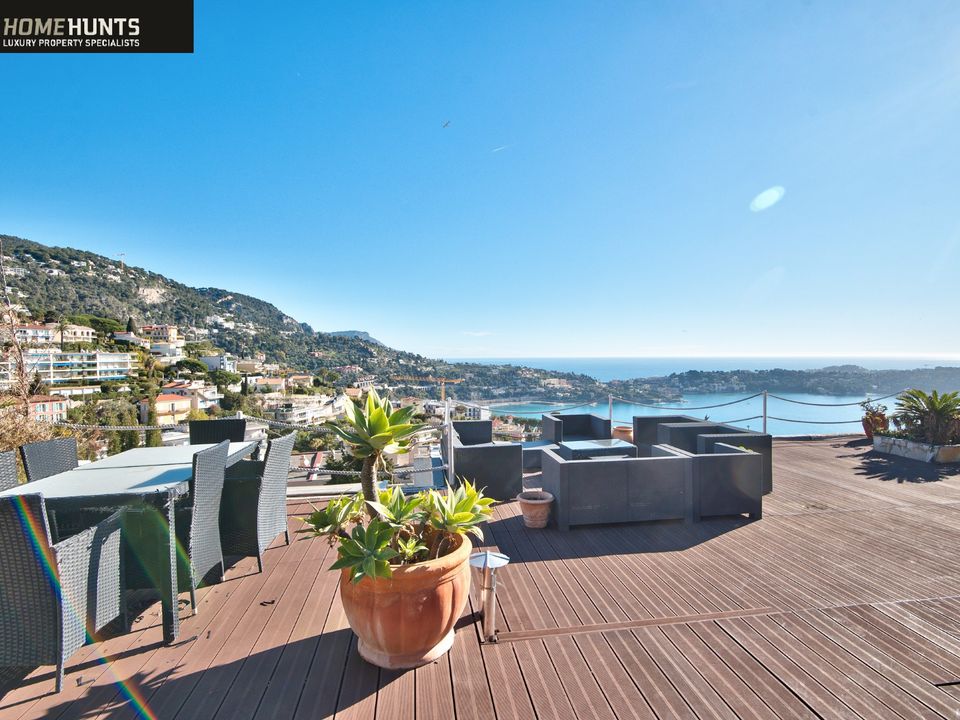 Villa i Villefranche-sur-Mer, Alpes-Maritimes - foto 1