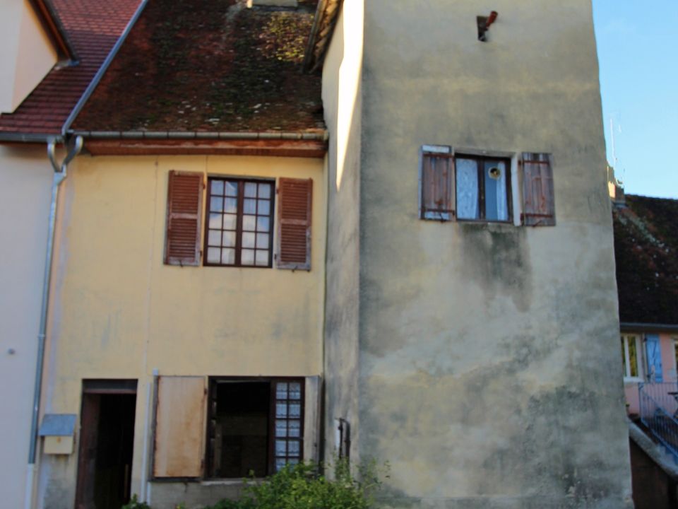 Villa i Lons-le-Saunier, Jura - foto 1