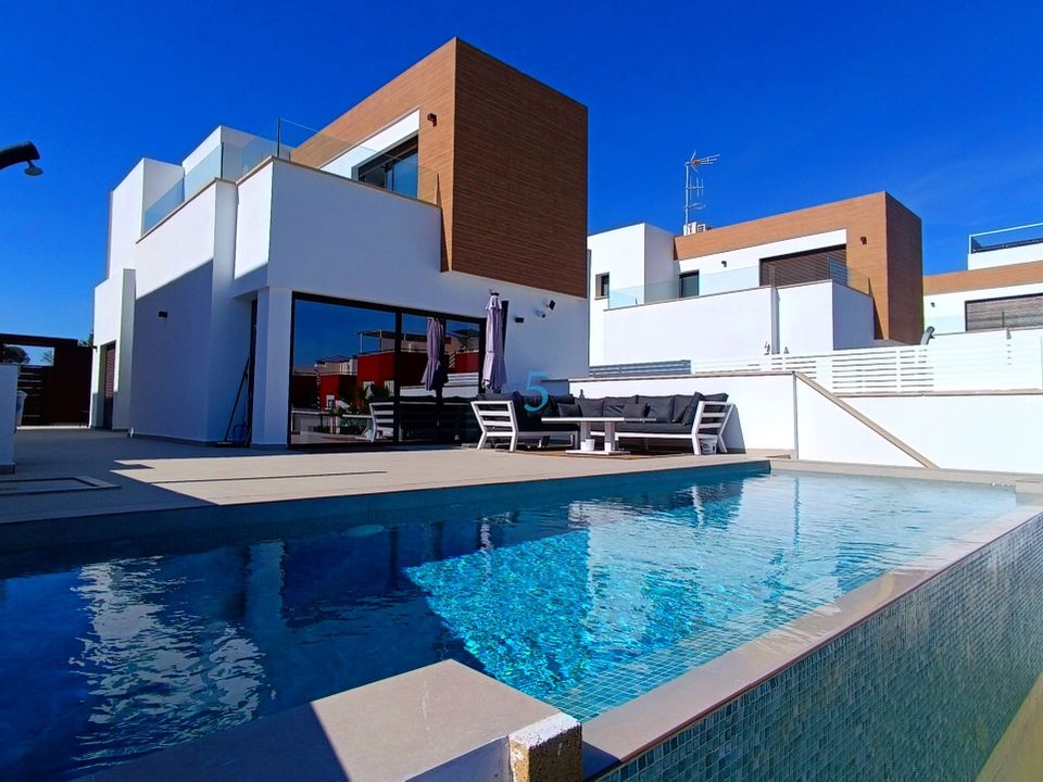 Villa i Algorfa, Alicante - bilde 1