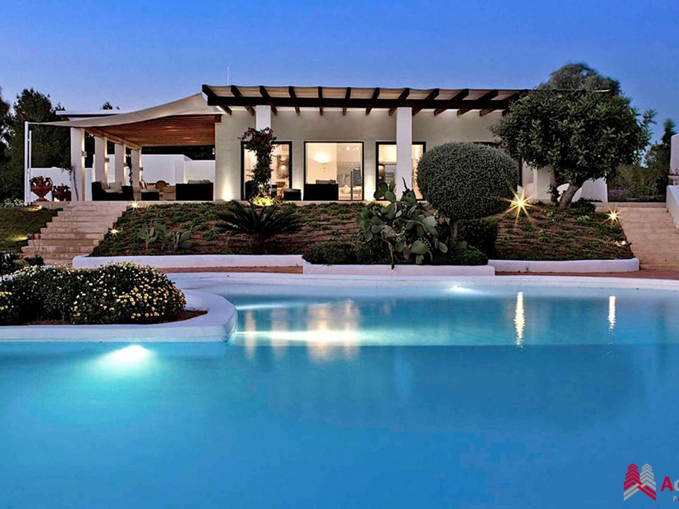 Villa i Ibiza, Ibiza - foto 1