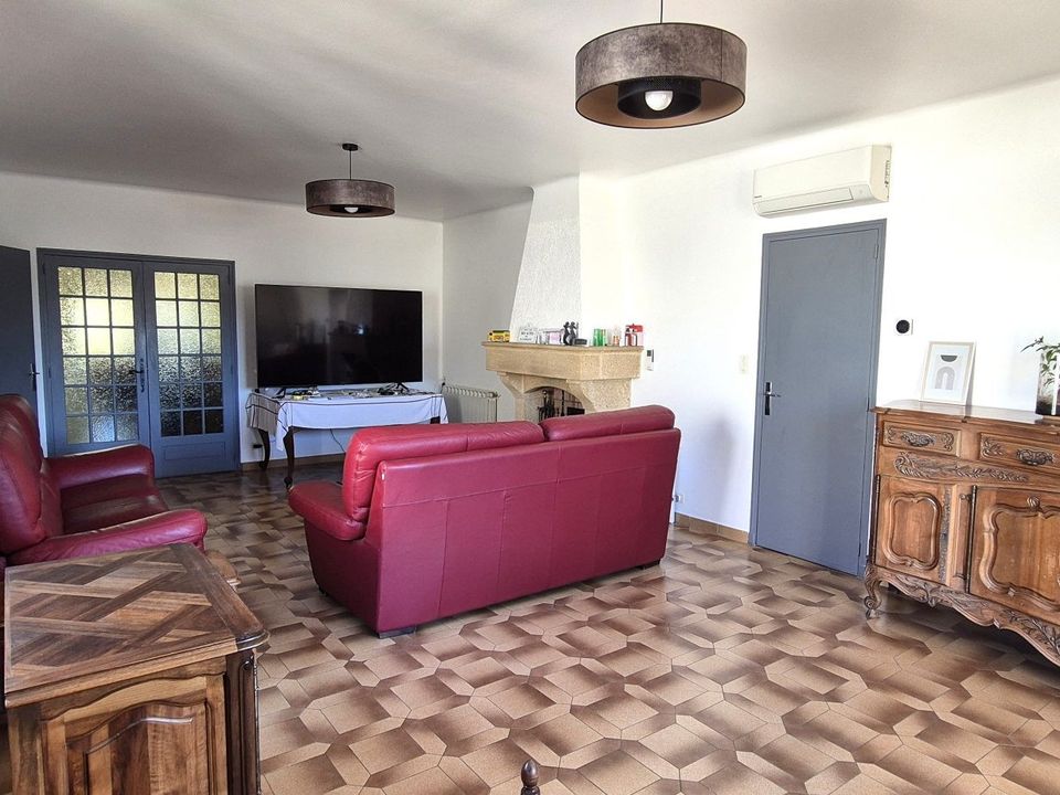 Villa en Arles, Bouches-du-Rhone - foto 3