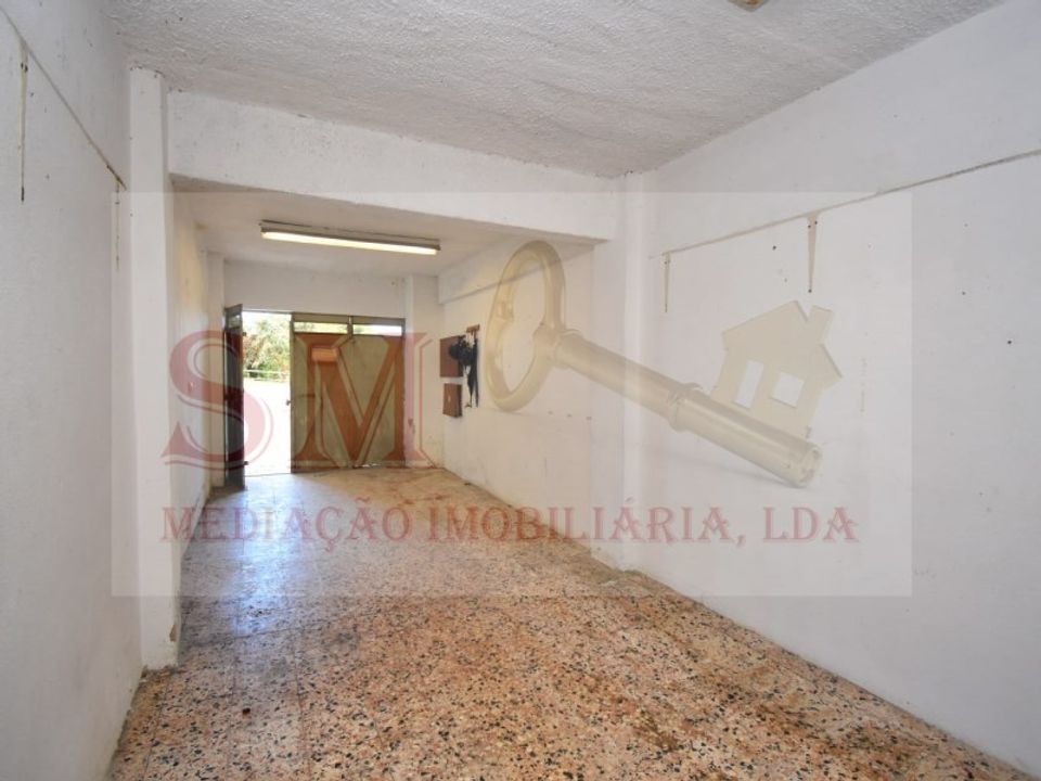 Garage i Amora, Setubal - foto 2