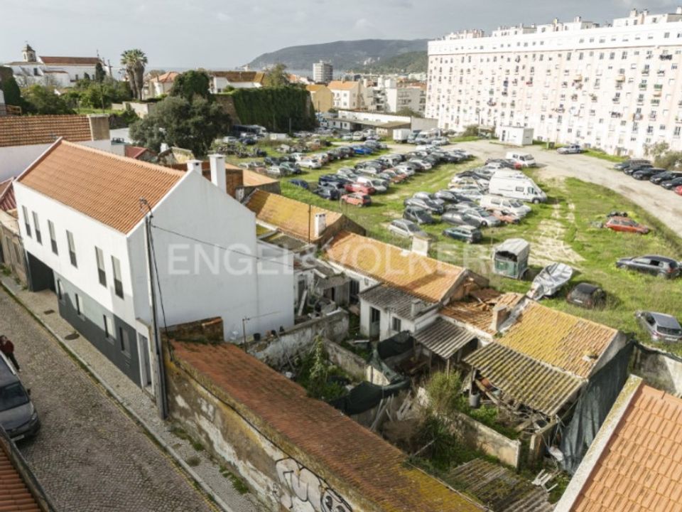 Helårsgrund i Setubal, Setubal - foto 1