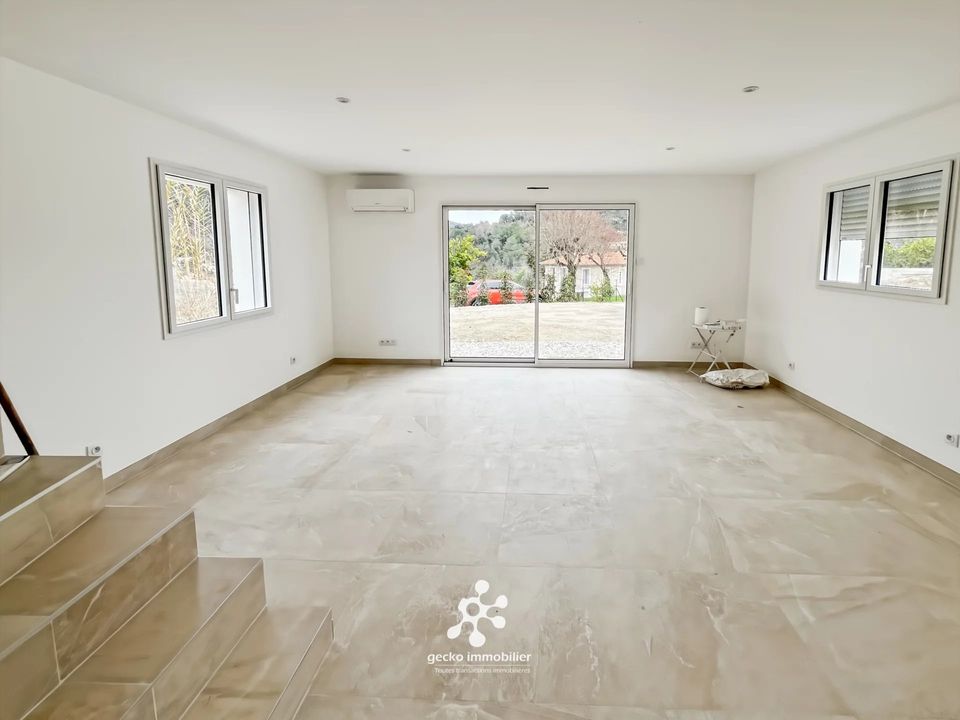 Villa i Tourrette-Levens, Alpes-Maritimes - foto 1