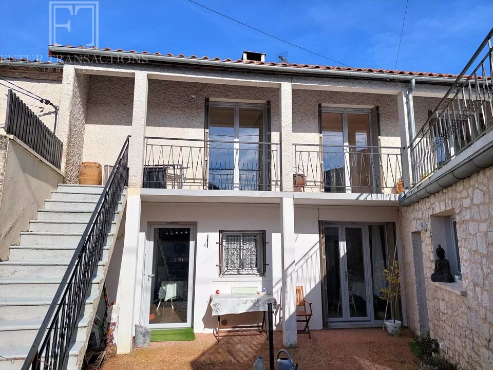 Villa i Saint-Front-la-Riviere, Dordogne - foto 1
