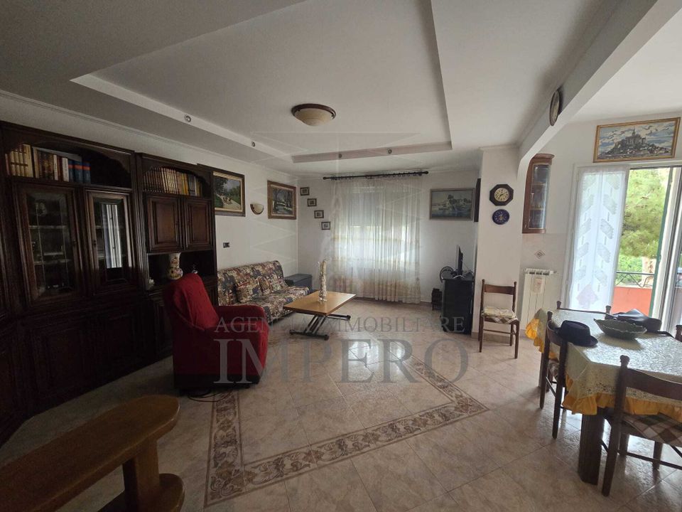 Lejlighed i Ventimiglia, Imperia - foto 1