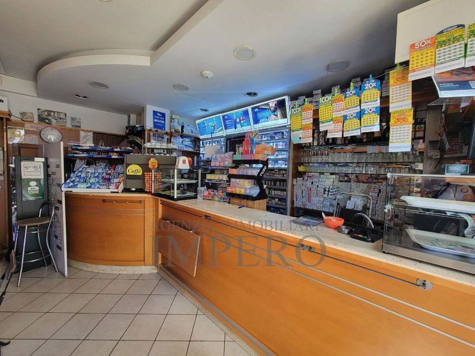 Erhvervsejendom i Bordighera, Imperia - foto 1