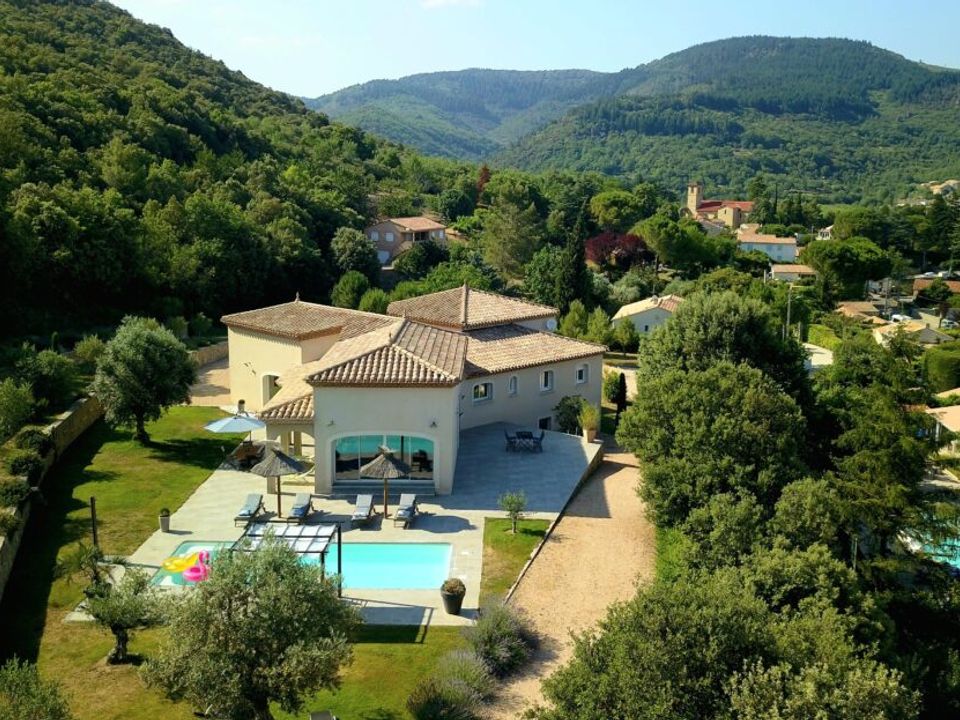 Villa i Lamalou-les-Bains, Herault - foto 1