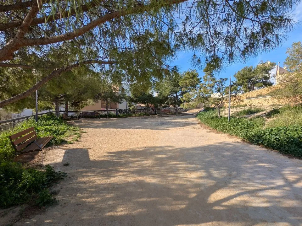 Helårsgrund i Alicante, Alicante - foto 1