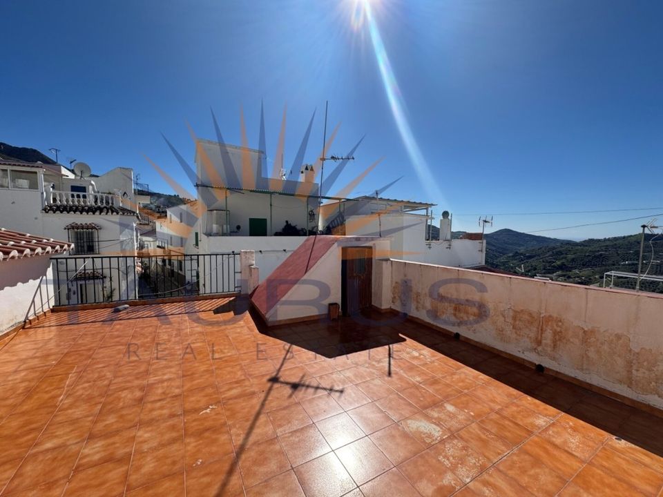 Landsbyhus i Canillas De Albaida, Malaga - foto 3