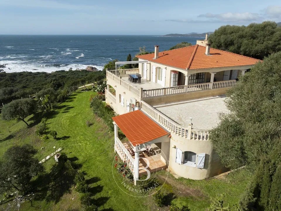 Villa i Ajaccio, Corse-du-Sud - foto 5
