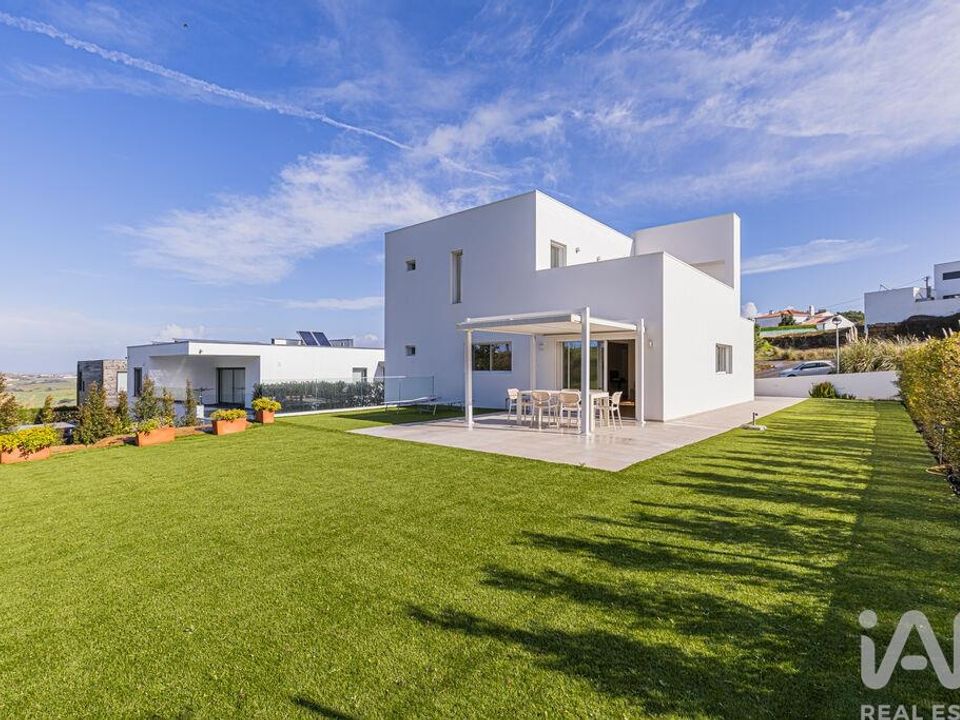 Byhus i Mafra, Lisbon - foto 1