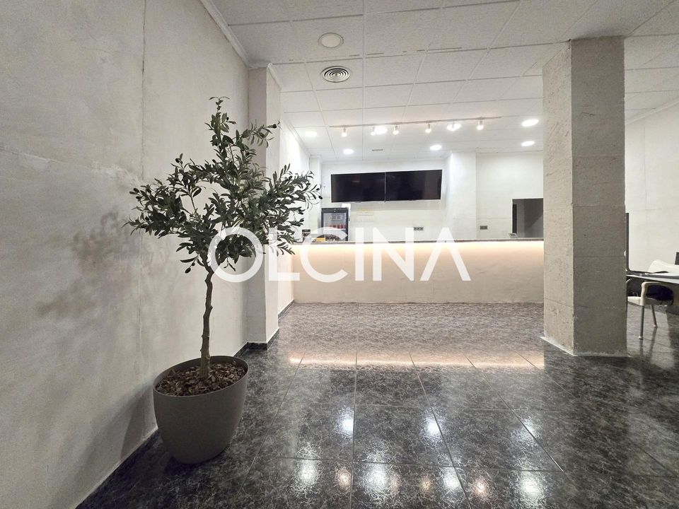 L'establiment comercial a Alcoy, Alicante - foto 1
