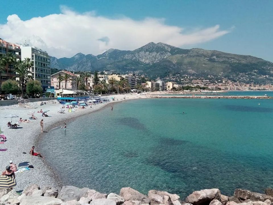 Villa i Roquebrune-Cap-Martin, Alpes-Maritimes - foto 1